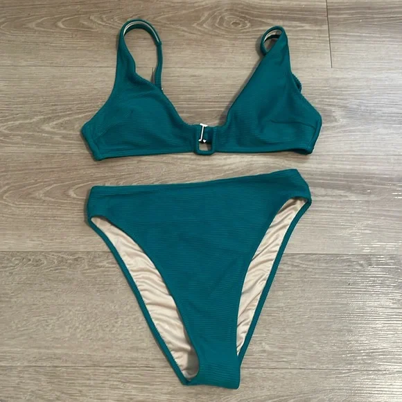 Shade & Shore bikini - Picture 1 of 4